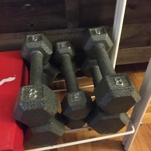 2 sets of 10-8-5 lbs dumbbells